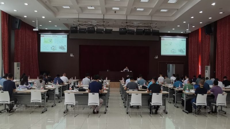 在选择造价工程师网课时，首先要关注课程内容与结构。优质的课程应该包含以下要素：