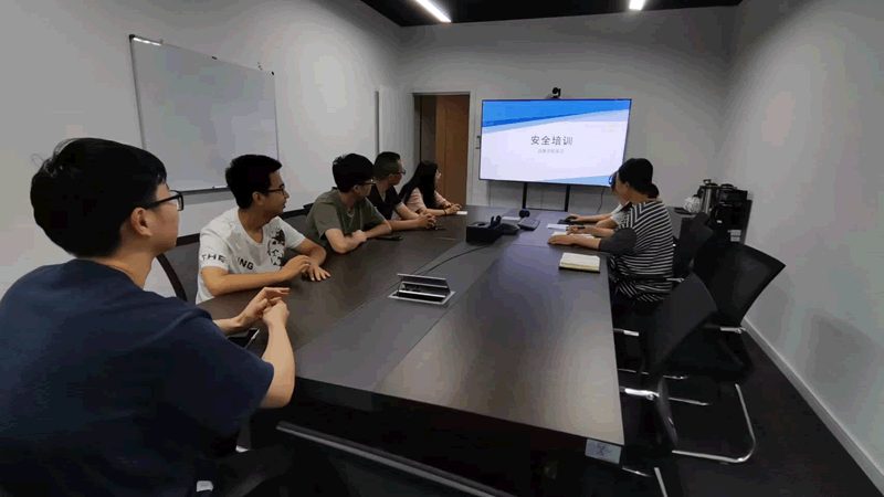 目前，公路工程建造师教材主要分为以下几类：